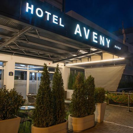 Garni Hotel Aveny Cacak Luaran gambar