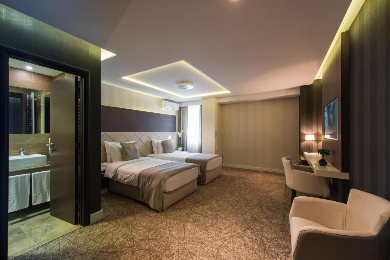 Garni Hotel Aveny Cacak Luaran gambar